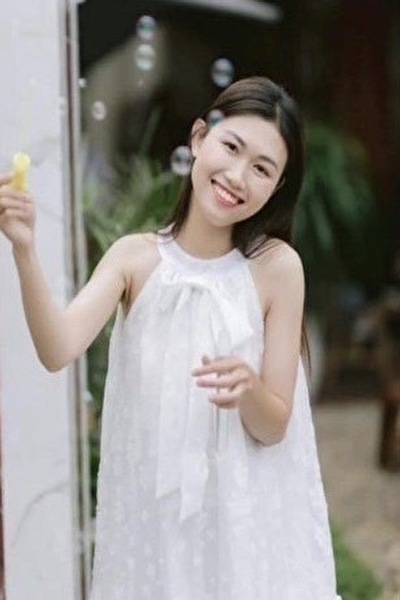 クッキー作りが得意な可愛いベトナム女性20代(HV24066)